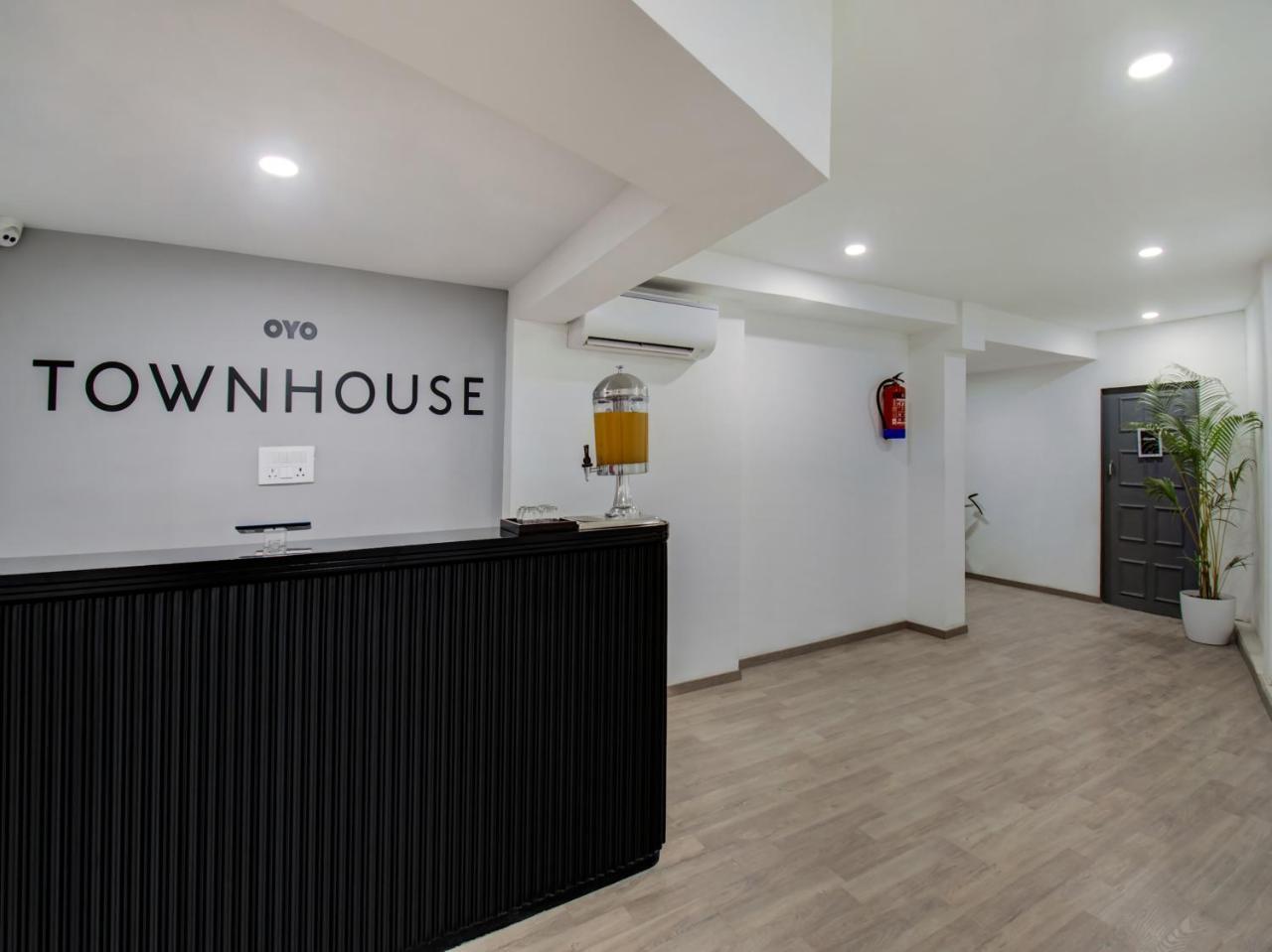 Oyo Townhouse 66 Nagpur Station Ca Road酒店 外观 照片