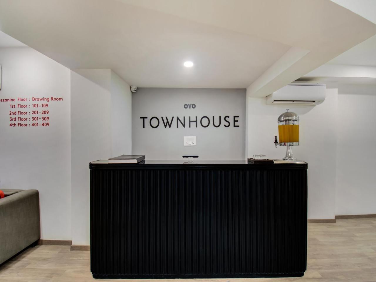 Oyo Townhouse 66 Nagpur Station Ca Road酒店 外观 照片
